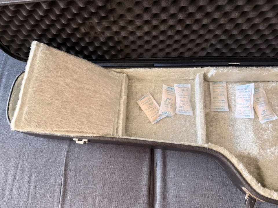 Ibanez Chainsaw Hardcase 1990´s, Steve Vai, Satriani, Reb Beach de segunda mano · Foto 6 de 6 · A Coruña · 425 €