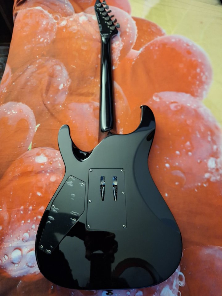 Guitarra eléctrica ESP LTD MH-327