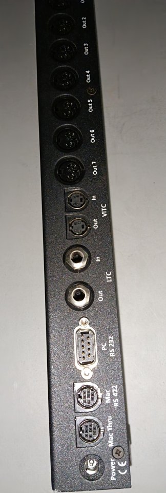 Interface Midi Emagic Unitor 8 de segunda mano · Foto 2 de 3 · Madrid · 40 €