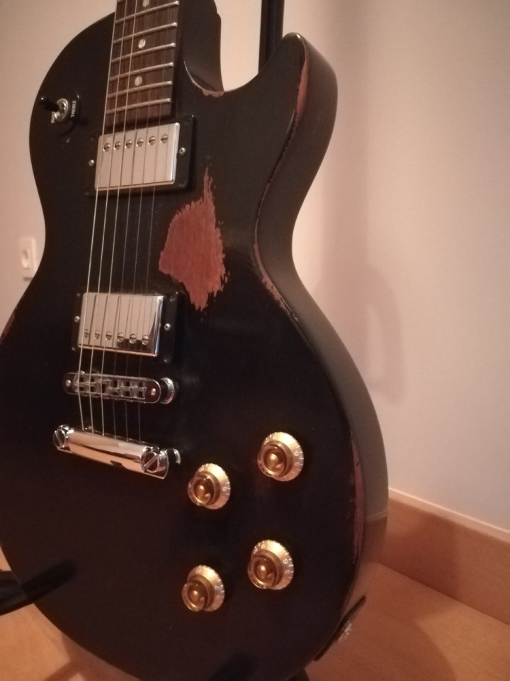 Gibson Les Paul Special Black 2004 de segunda mano · Foto 2 de 9 · Castellón · 789 €