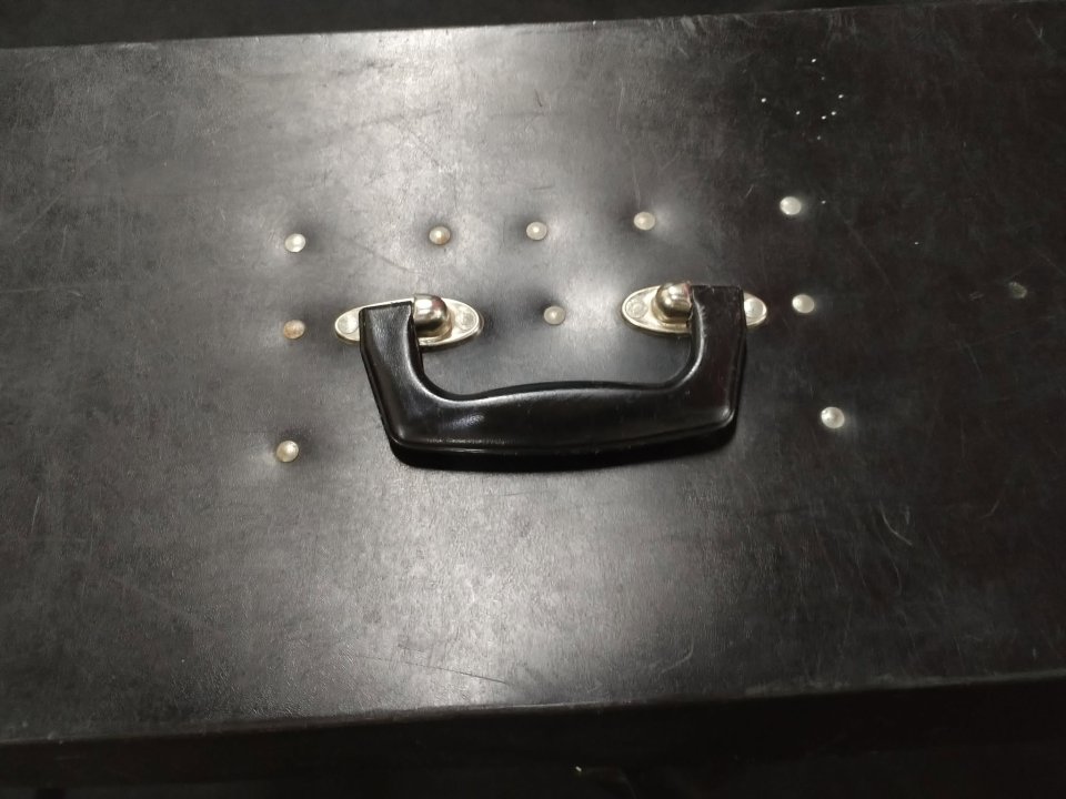 Maletin hardware plastico 93X26cm de segunda mano · Foto 7 de 7 · Barcelona · 30 €