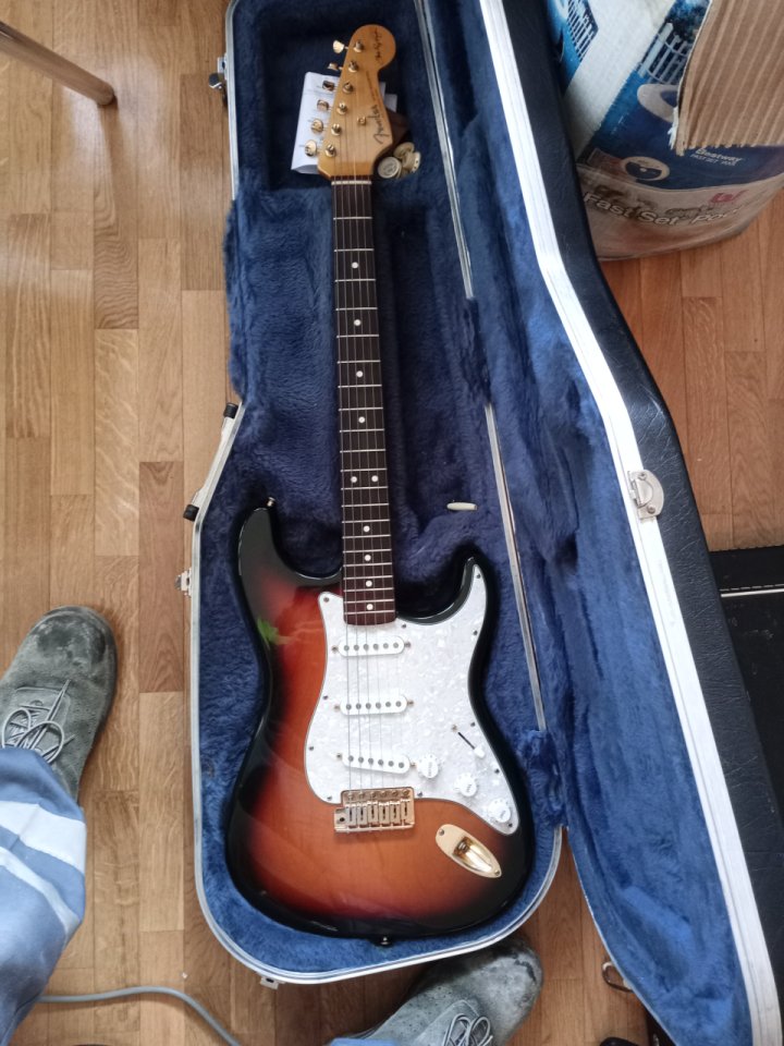 cambio fender srv signature