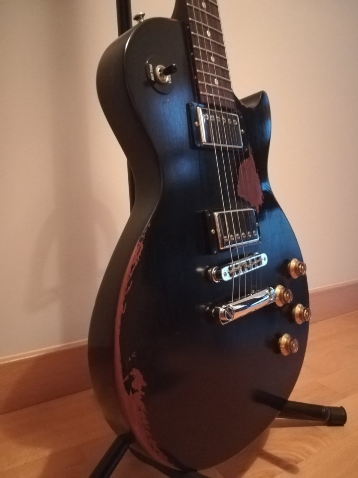 Gibson Les Paul Special Black 2004 de segunda mano · Foto 3 de 9 · Castellón · 789 €
