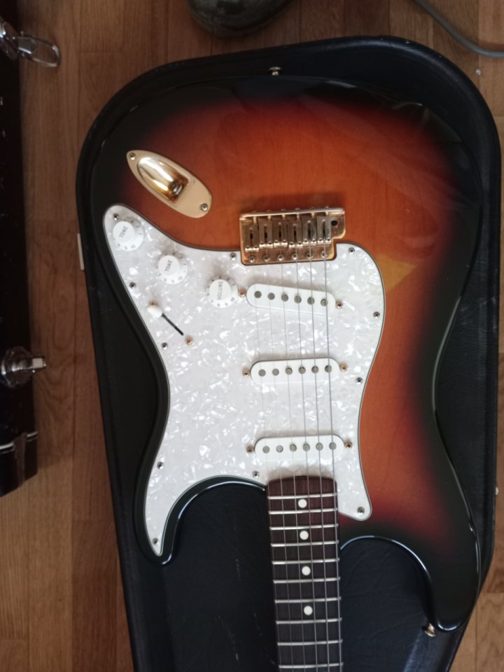 cambio fender srv signature