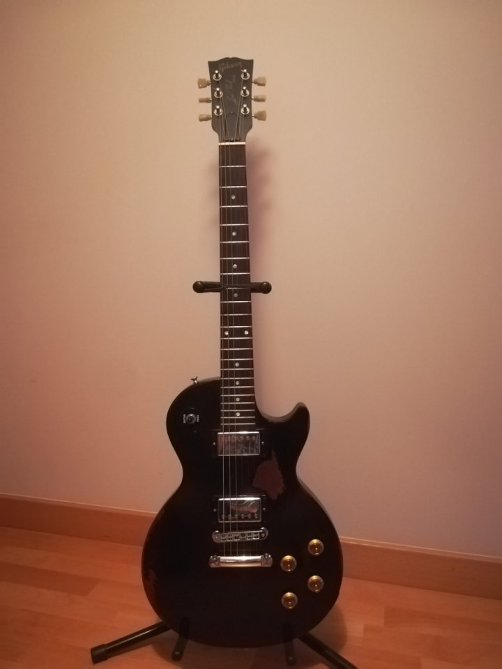 Gibson Les Paul Special Black 2004 de segunda mano · Foto 4 de 9 · Castellón · 789 €
