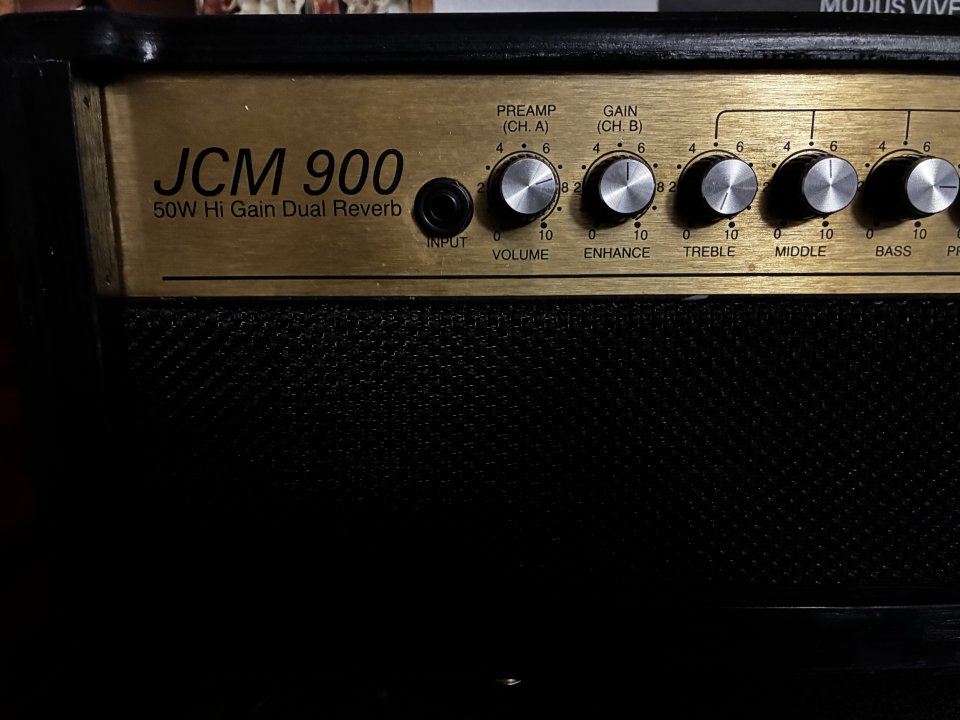 Marshall JCM900 50W Hi Gain Dual Reverb Model 4502 de segunda mano · Foto 2 de 7 · Valencia · 400 €