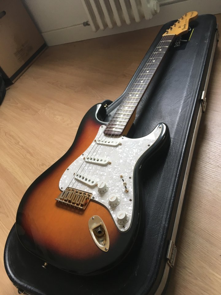 cambio fender srv signature