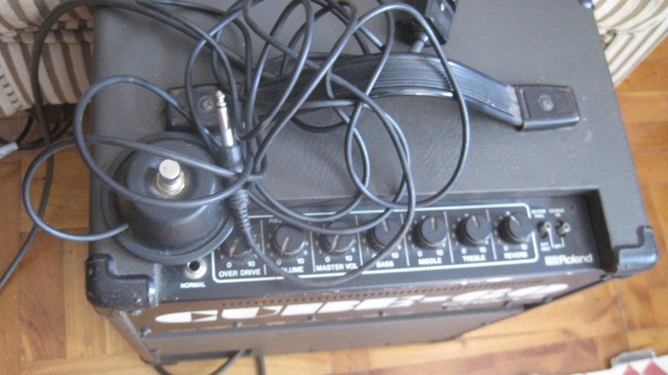 Amplificador vintage Roland Cube 60 Chorus made in Japan