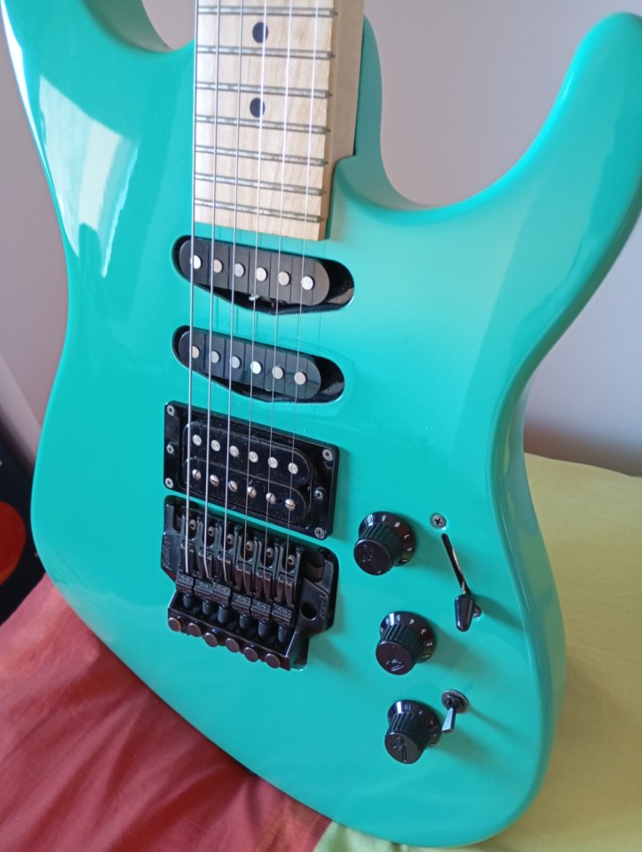 Fender HM Strat 86/87 - Todo original de segunda mano · Foto 3 de 10 · Pontevedra · 1150 €