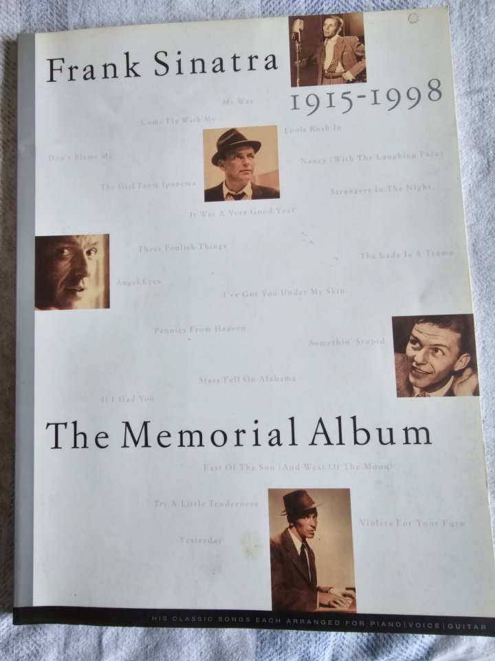 Frank Sinatra - The Memorial Album 1915-1998
