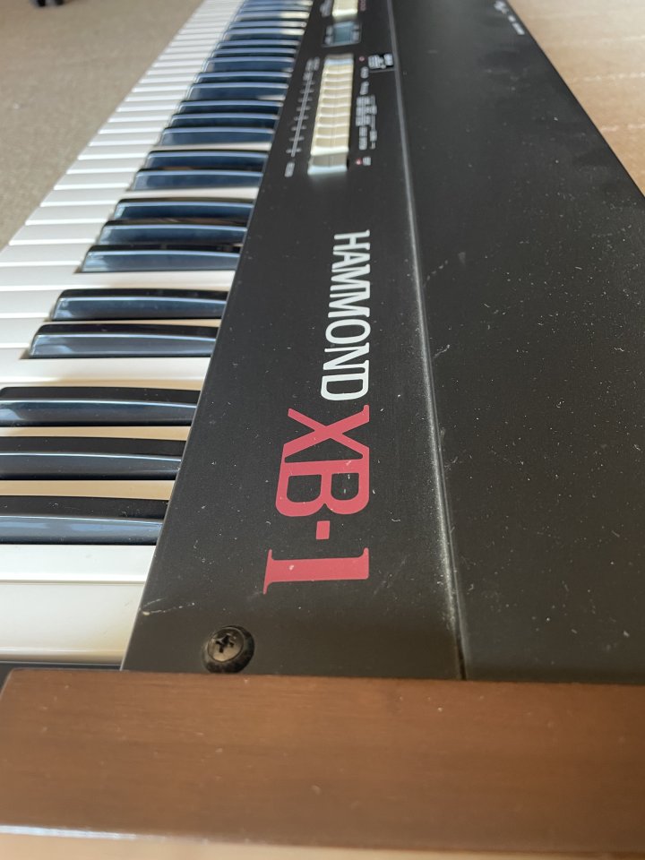 Órgano Hammond XB-1