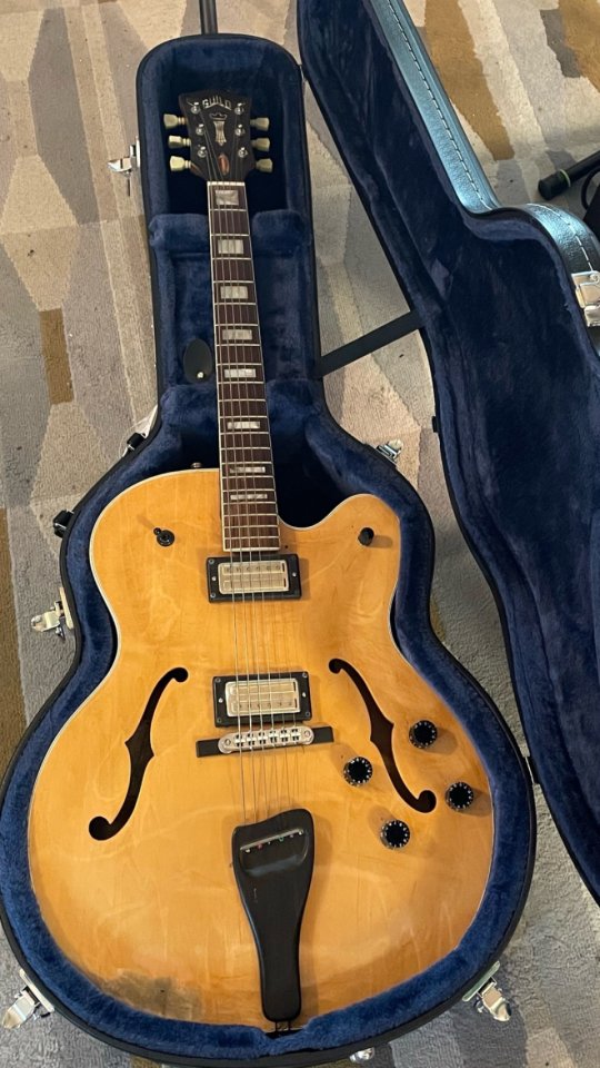 Guild DE-400 de 1964 de segunda mano · Zaragoza · 3500 €