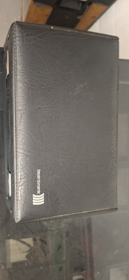 Microfono ribbon Beyerdynamic M500 de segunda mano · Foto 5 de 5 · Valencia · 550 €