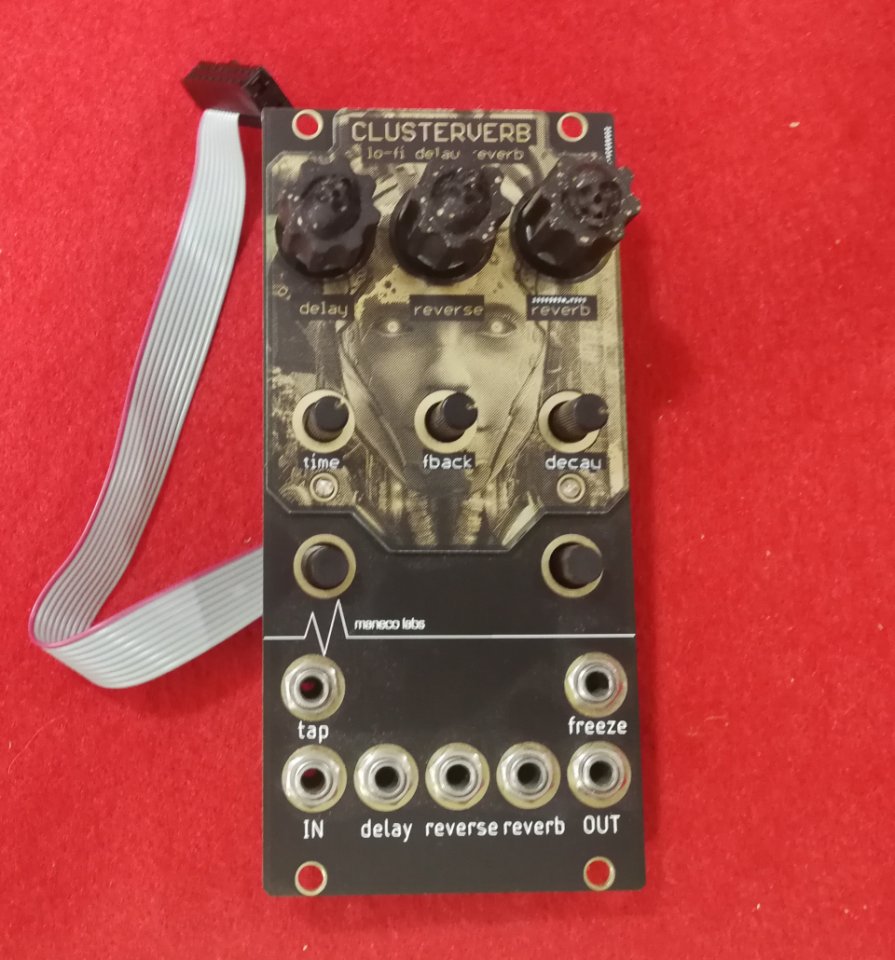 Manecolabs Clusterverb de segunda mano · Foto 1 de 2 · Girona · 159 €