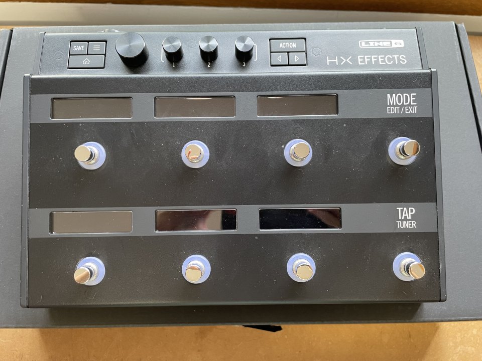 LINE 6 HX EFFECTS pedalera de efectos con loop de segunda mano · Foto 1 de 7 · Alicante · 365 €