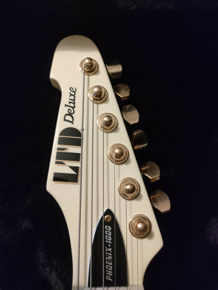 Esp Ltd Phoenix Vintage White