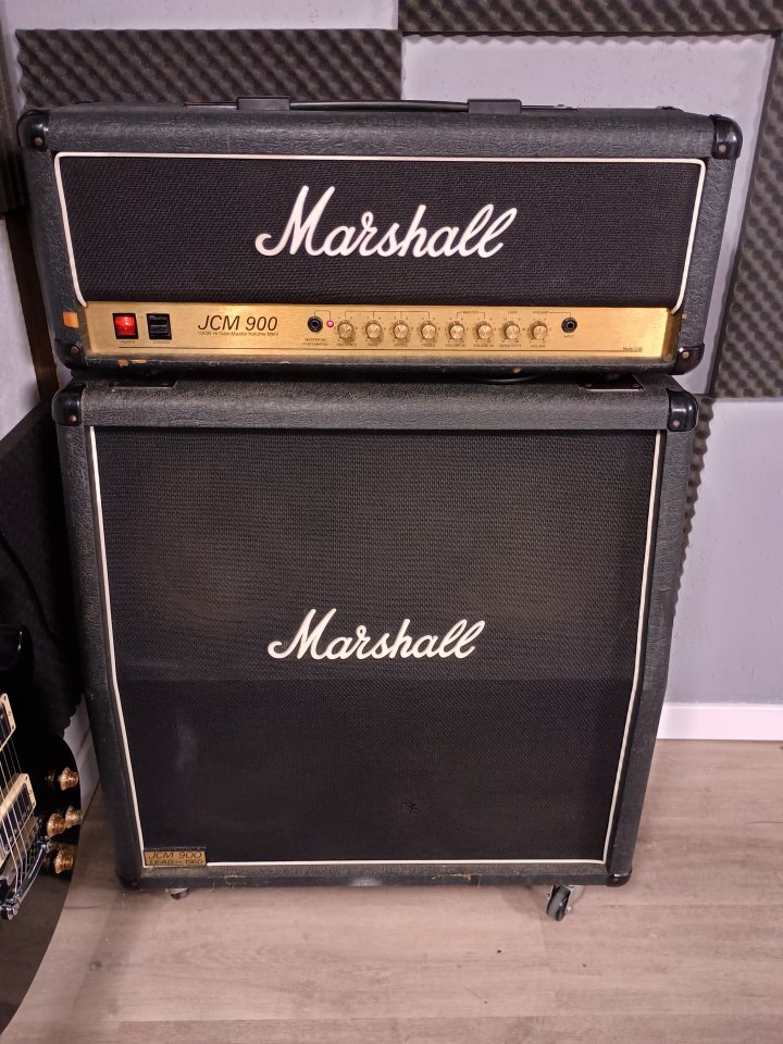 Marshall jcm 900 mkIII+4X12