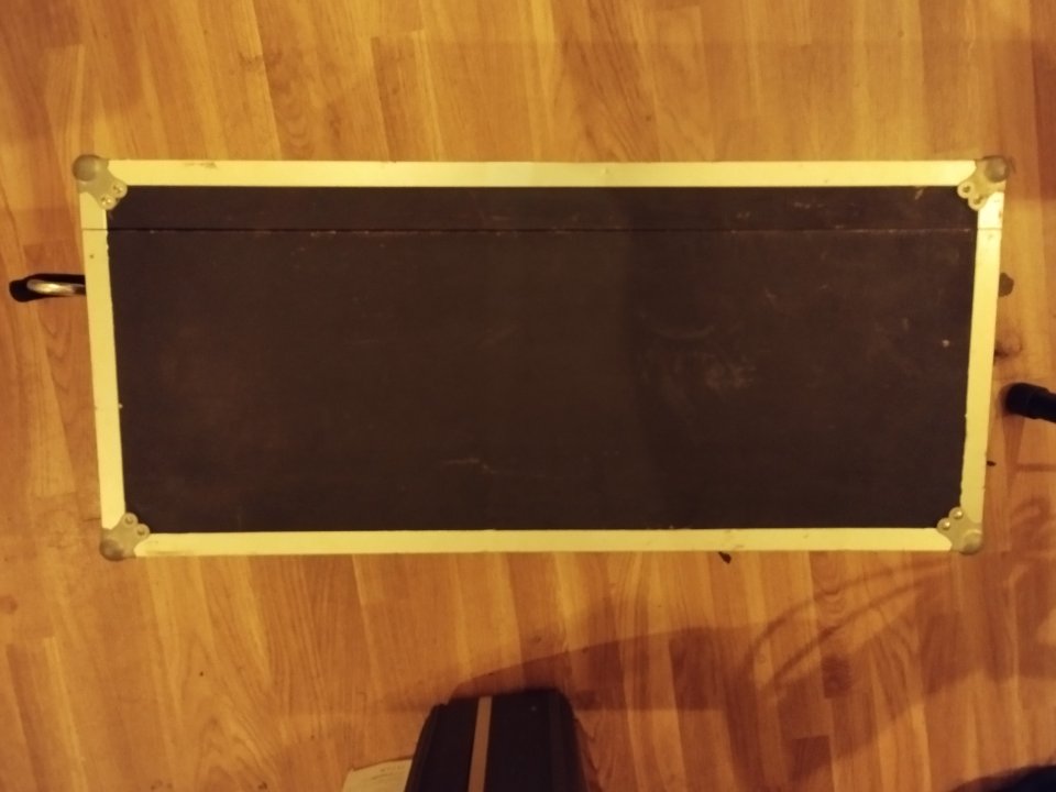 ENGL Powerball I + Pantalla standard con altavoces V-60 de segunda mano · Foto 7 de 10 · Soria · 1000 €