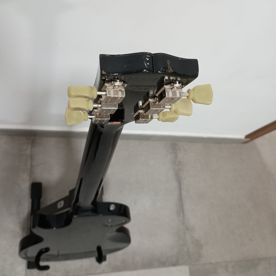 Gibson The Paul II 1997+Funda Gibson de segunda mano · Foto 8 de 9 · Málaga · 850 €
