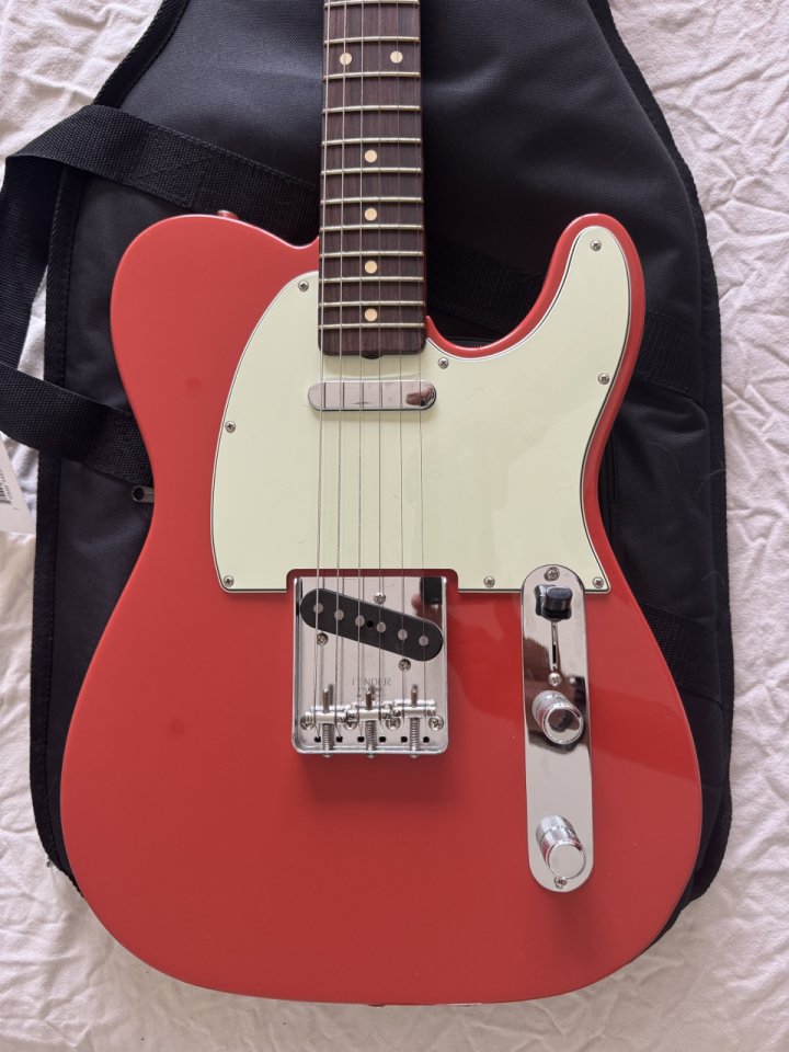 Fender Telecaster vintera II 60 de segunda mano · Foto 1 de 6 · Cantabria · 750 €