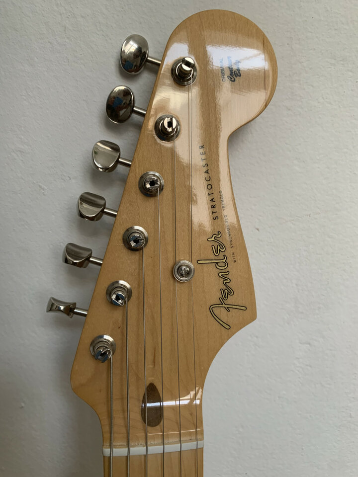 Fender Stratocaster Radiohead de segunda mano · Foto 4 de 8 · Madrid · 1100 €