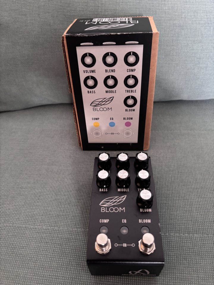 Jackson Bloom Compressor de segunda mano · Foto 1 de 5 · Córdoba · 230 €