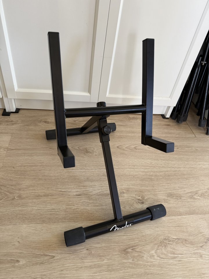 Soporte amplificador Fender