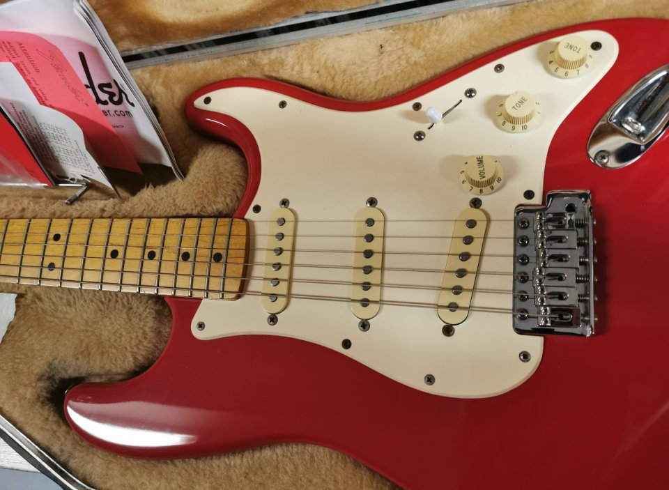 Fender strato mex 94 torino redResevada