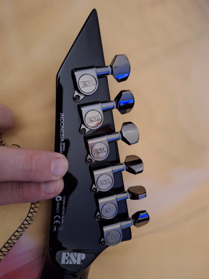 Guitarra eléctrica ESP LTD MH-327