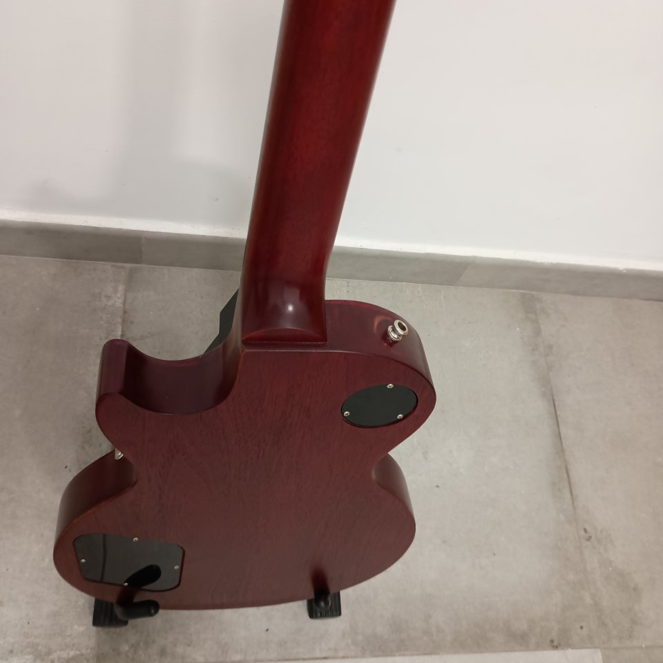 Gibson Les Paul Studio 2012(Made in Usa) de segunda mano · Foto 6 de 8 · Málaga · 900 €