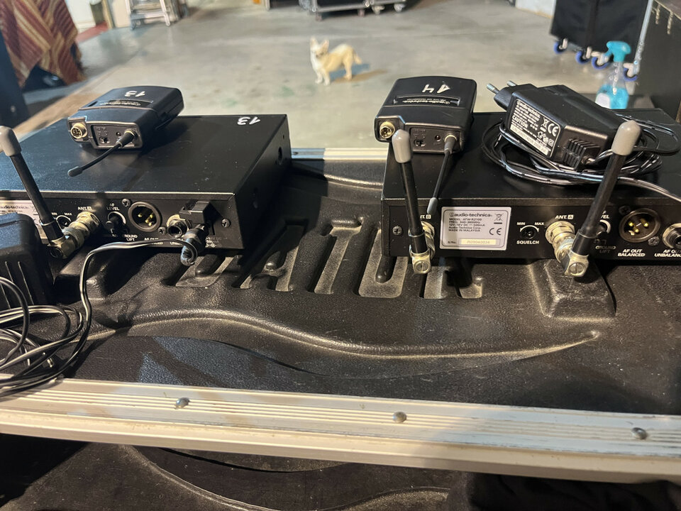 Inalambrico de petaca Audio Technica ATW R2100