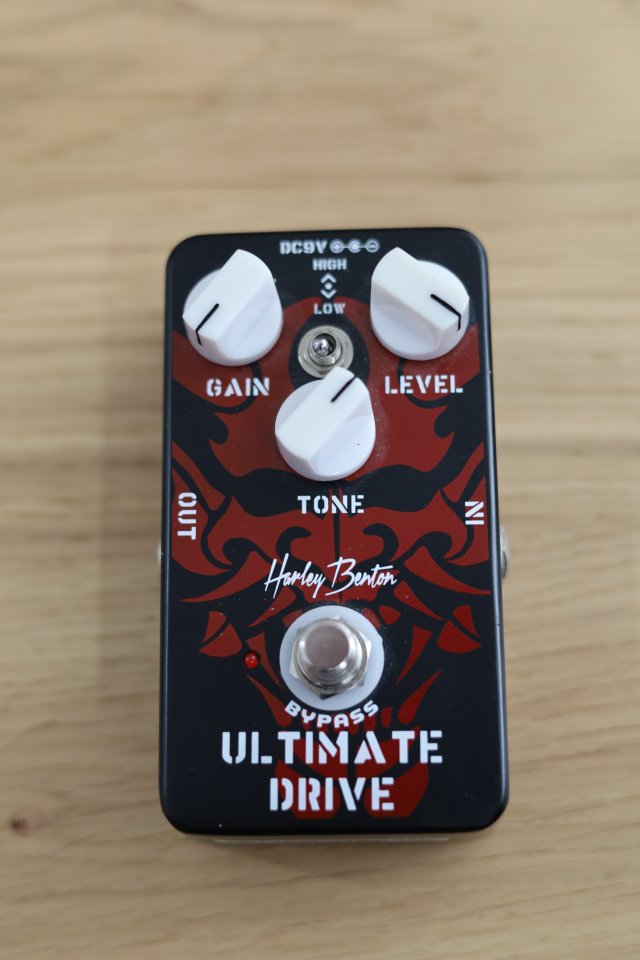 Blackstar Amped 3 +  The Eisenhower Fuzz + TC Rusty Fuzz + Ultimate Drive