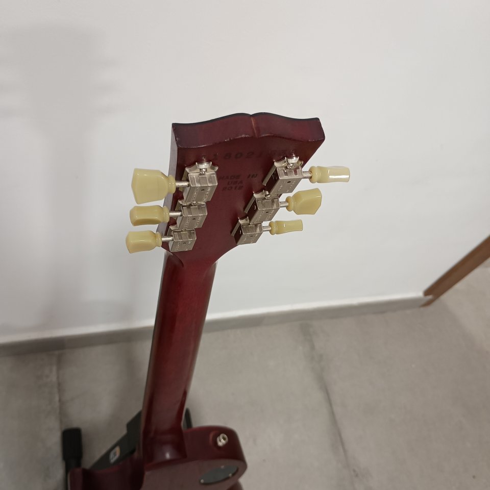 Gibson Les Paul Studio 2012(Made in Usa) de segunda mano · Foto 7 de 8 · Málaga · 900 €