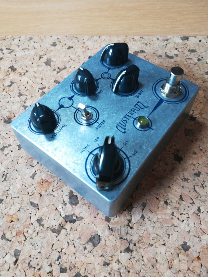 Clusterfuzz Clon Sonicstage/mooret de segunda mano · Foto 2 de 7 · Girona · 125 €