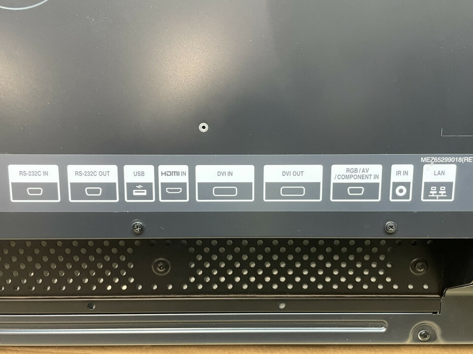 Monitor videowall LG 47" dañado