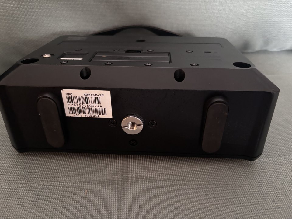 Roland MOBILE AC Acoustic Chorus – amplificador acústico estéreo portátil de segunda mano · Foto 6 de 6 · Córdoba · 90 €