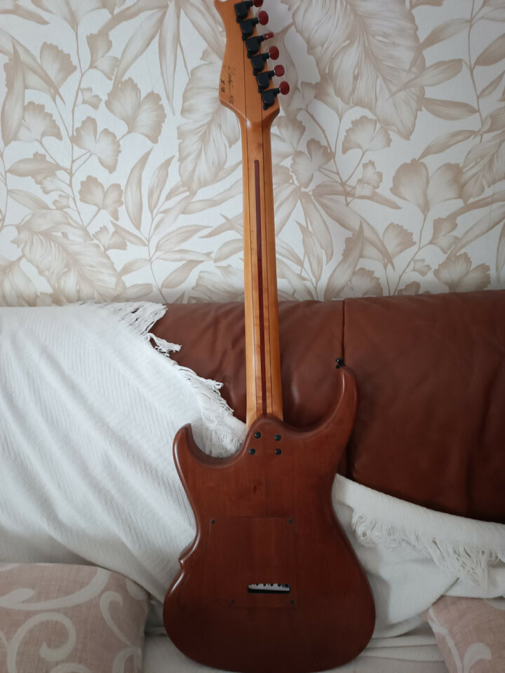 Strat Francesc Jorda(luthier)