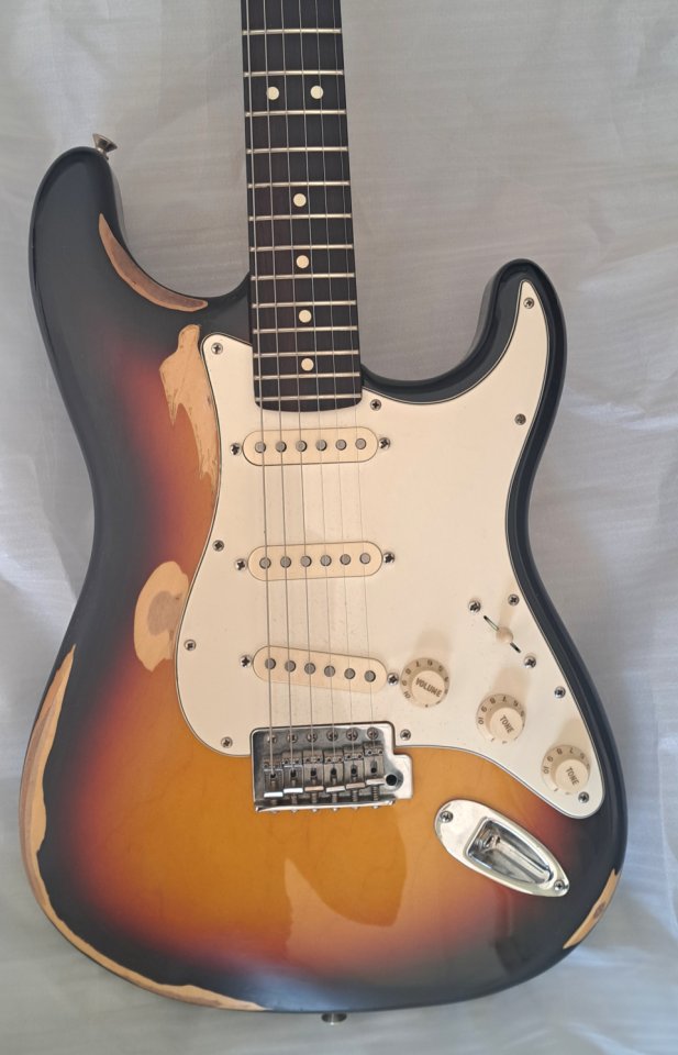 Fender stratocaster mex