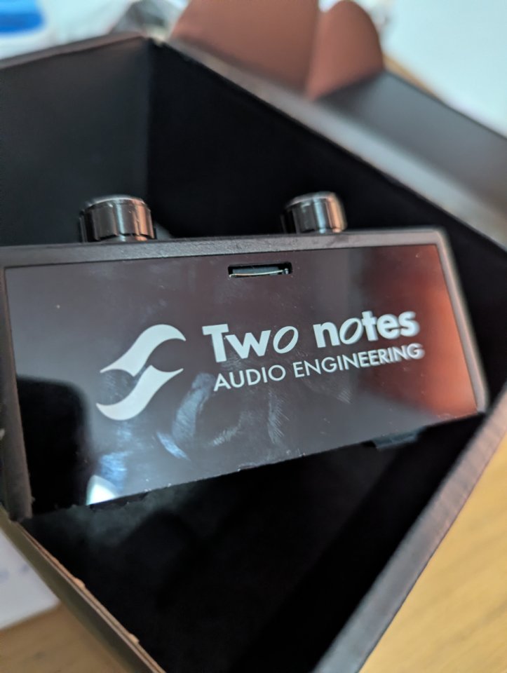 Two Notes Opus de segunda mano · Foto 5 de 5 · Valencia · 180 €