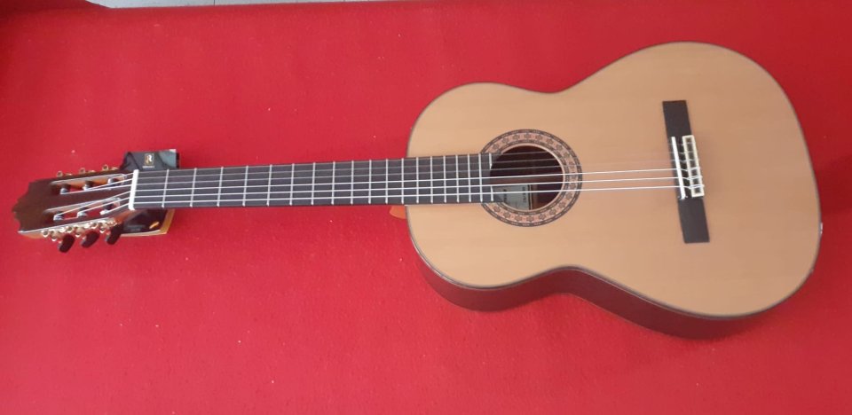 Raimundo 155 Classical Guitar de segunda mano · Foto 2 de 8 · Girona · 1600 €