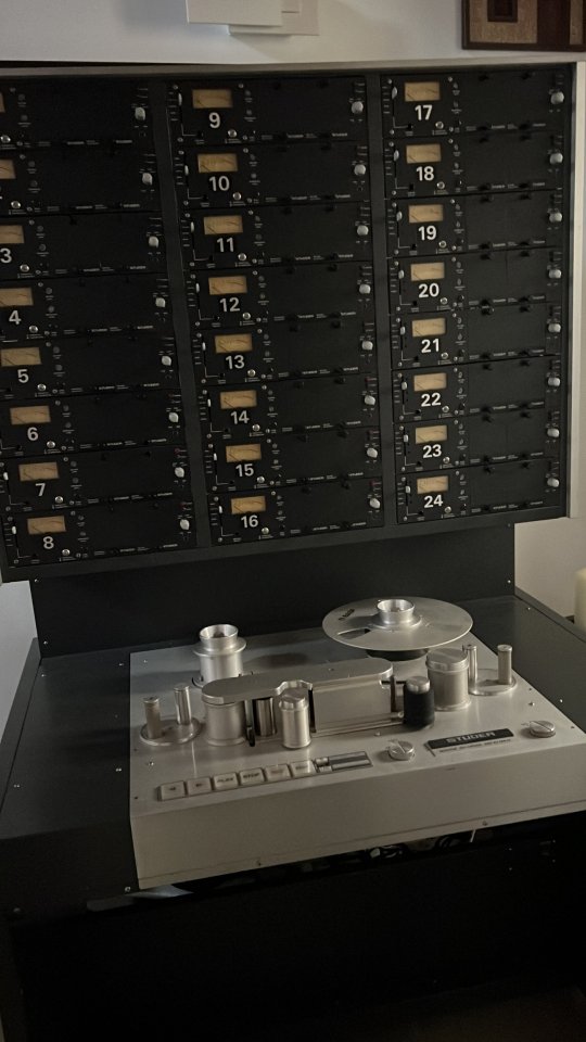 Reparacion, Restauracion, Alineamento y Venta de Revox, Studer, Tascam, etc de segunda mano · Foto 2 de 7 · Teruel