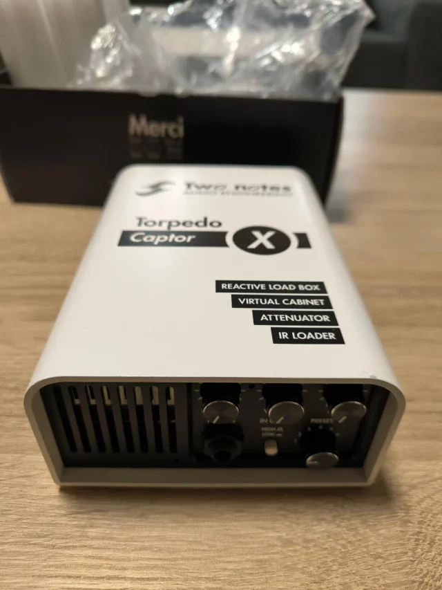 Two Notes Torpedo Captor X 8 Ohm de segunda mano · Foto 1 de 6 · Pontevedra · 285 €