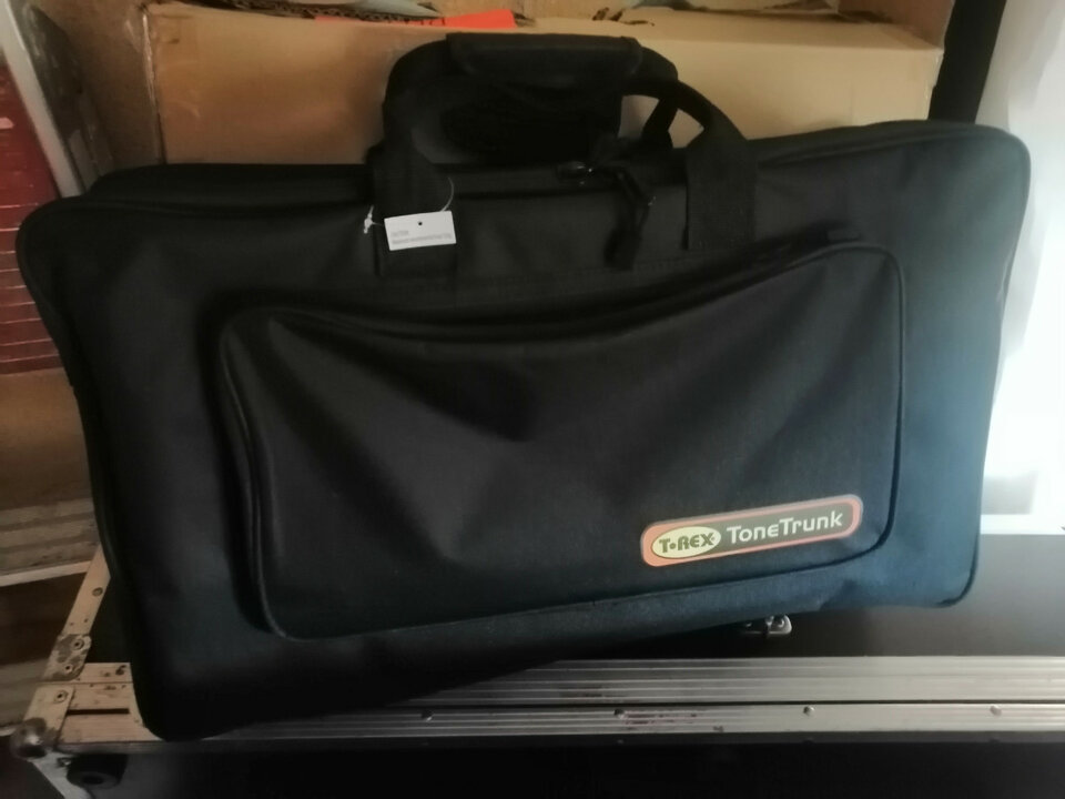 t rex tonetrunk 560+ fuente t rex chameleon