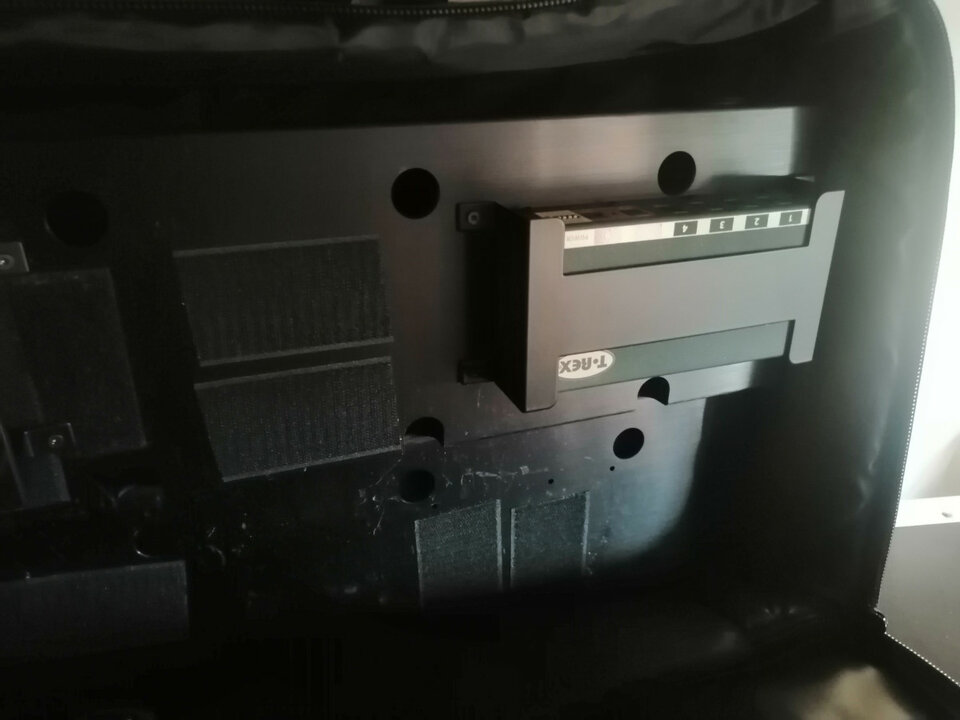 t rex tonetrunk 560+ fuente t rex chameleon