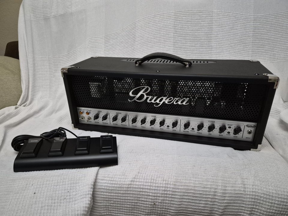bugera 6262 infinium 120w de segunda mano · Foto 1 de 2 · Cádiz · 400 €