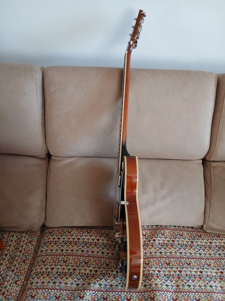 Epiphone ES 339, vintage sunburst