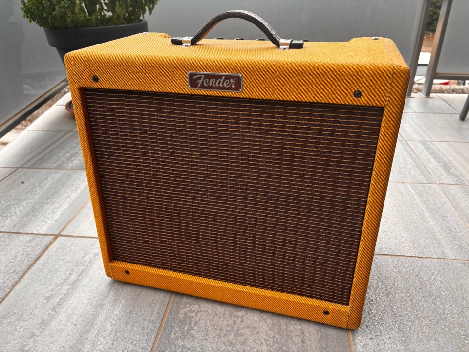 Fender Blues Junior Tweed ltd de segunda mano · Foto 1 de 7 · Girona · 500 €