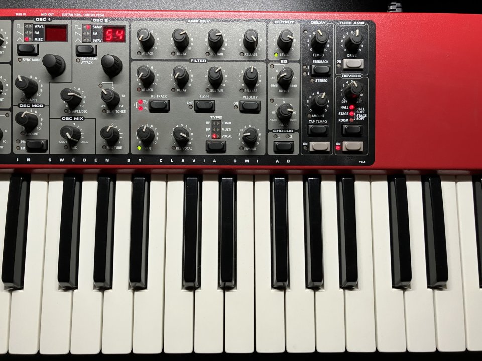 Nord Wave con soft case de segunda mano · Foto 3 de 7 · Alicante · 549 €