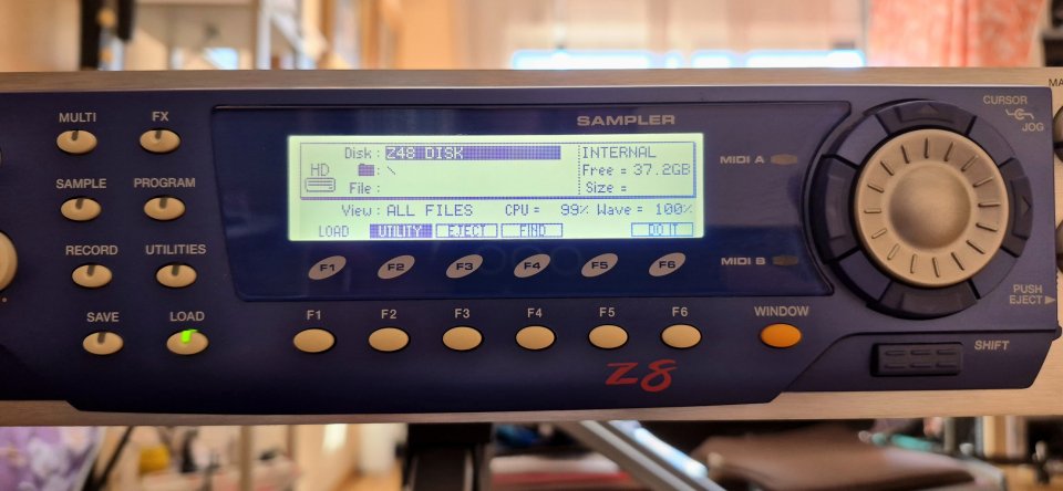 Sampler AKAI Z8