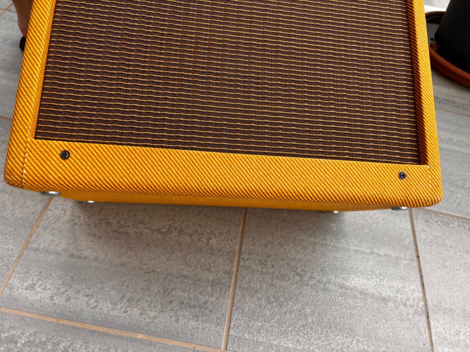 Fender Blues Junior Tweed ltd de segunda mano · Foto 4 de 7 · Girona · 500 €